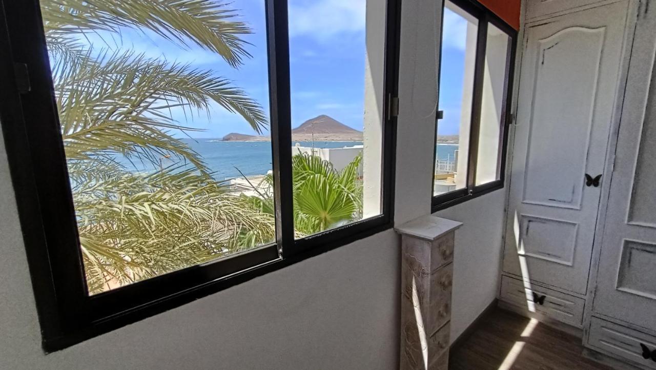 Ocean View El Medano Center Apartment Exterior photo